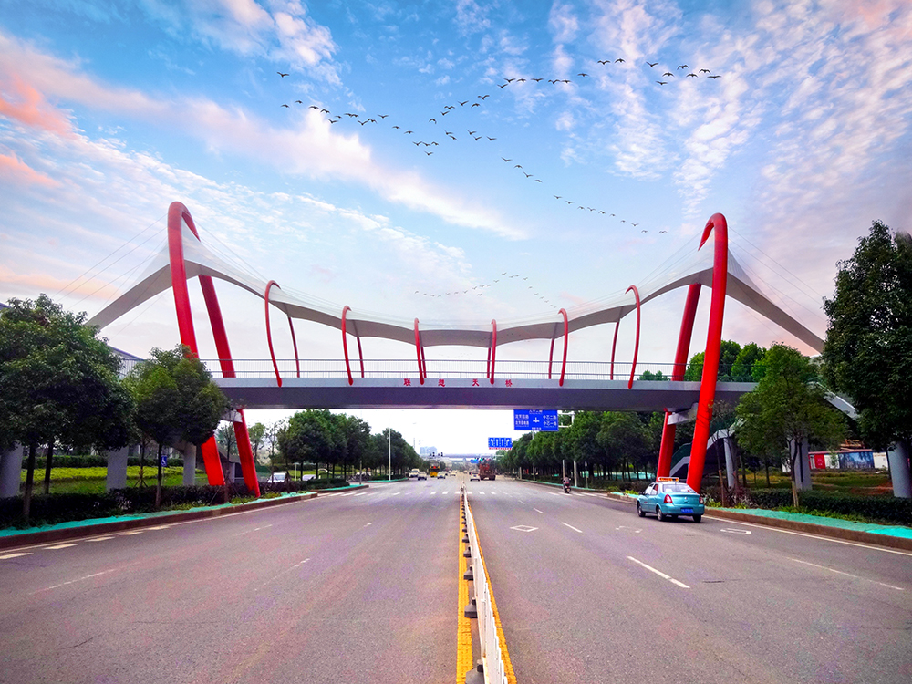 武漢市聯(lián)想人行天橋